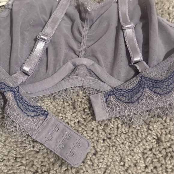 Wacoal b.tempt’d Purple Lace Bra with Scalloped Trim - Picture 9 of 13